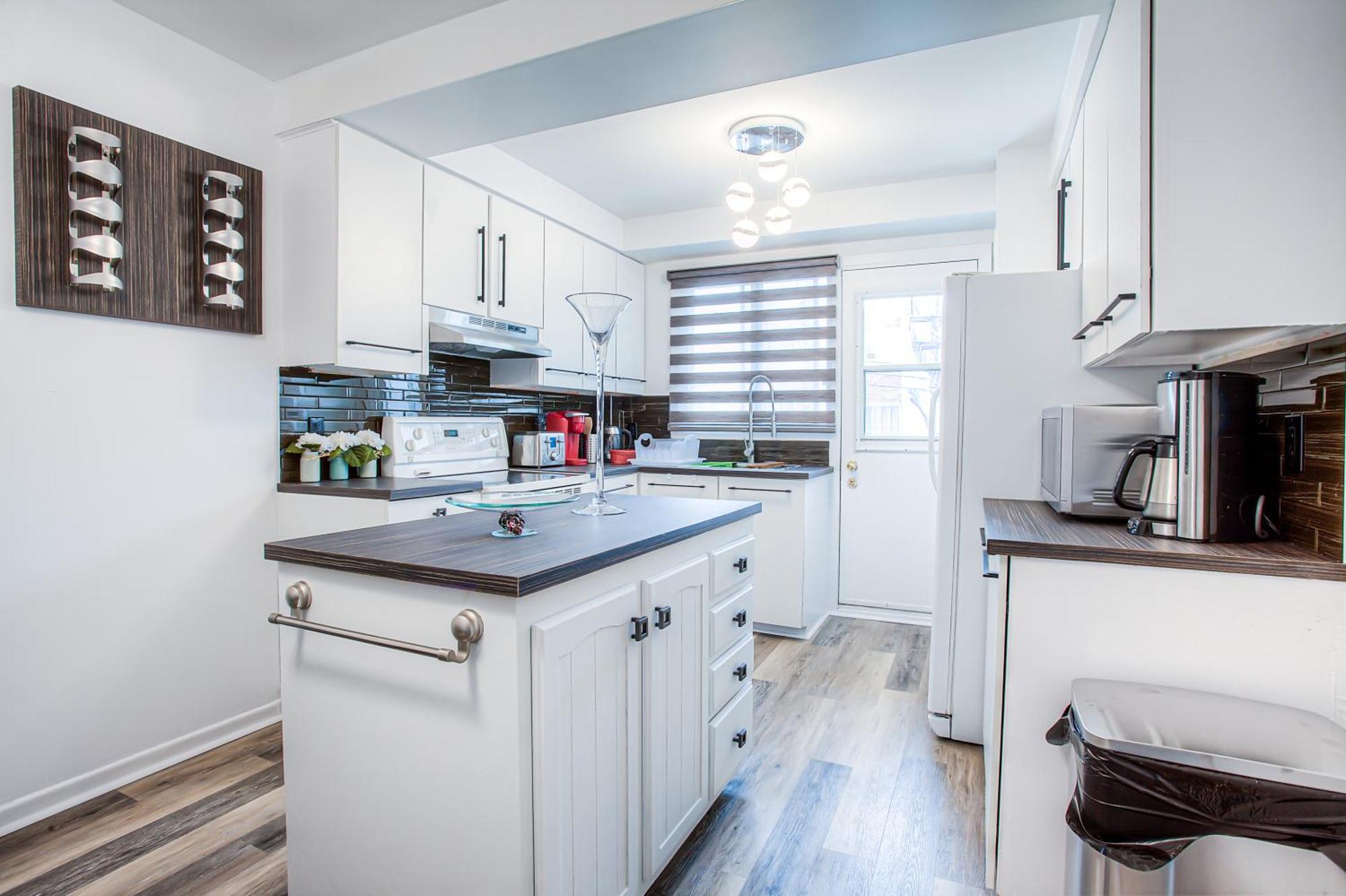 Luxery 3br Apartment, Free Parking Apartment *